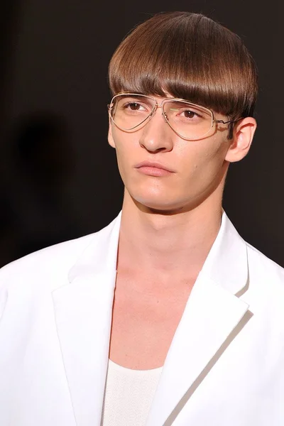 Look 22